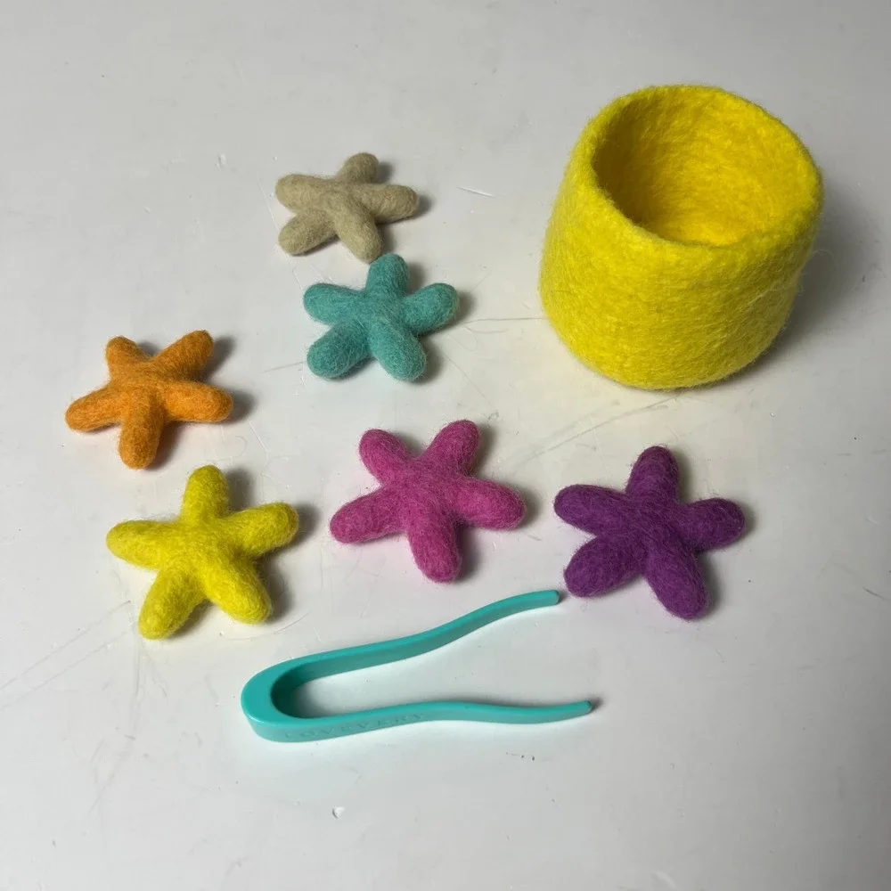 Lovevery Felt Stars Sorting Set Toddler OS Multicolor Montessori Sensory Toy